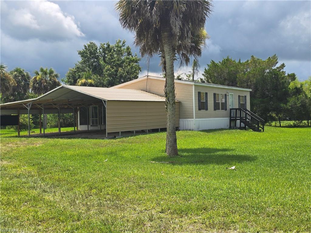 1163 Saddle Ln Property Photo 2