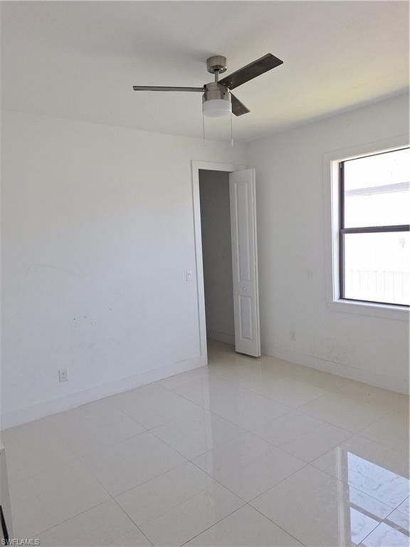 404 Chiquita Blvd N Property Photo 5