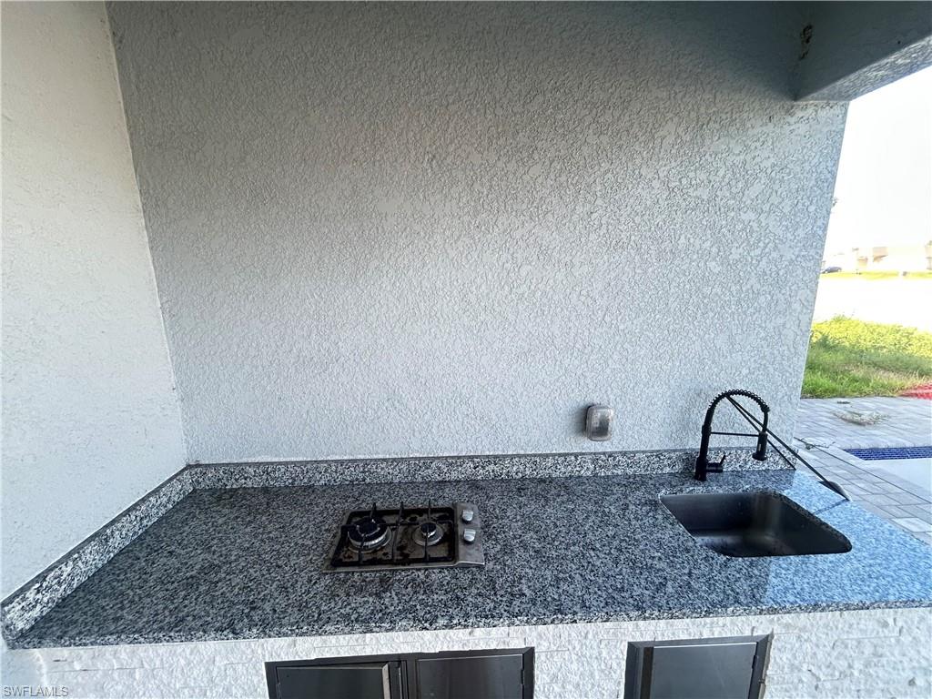 404 Chiquita Blvd N Property Photo 13