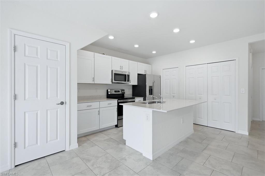 14032 Oviedo Pl Property Photo 6