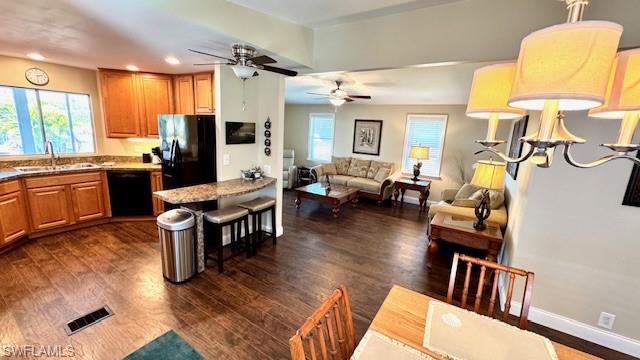 5520 Colonial Rd Property Photo 4