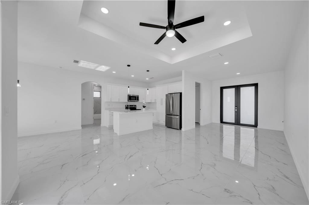 800 Pine Ave Property Photo 19