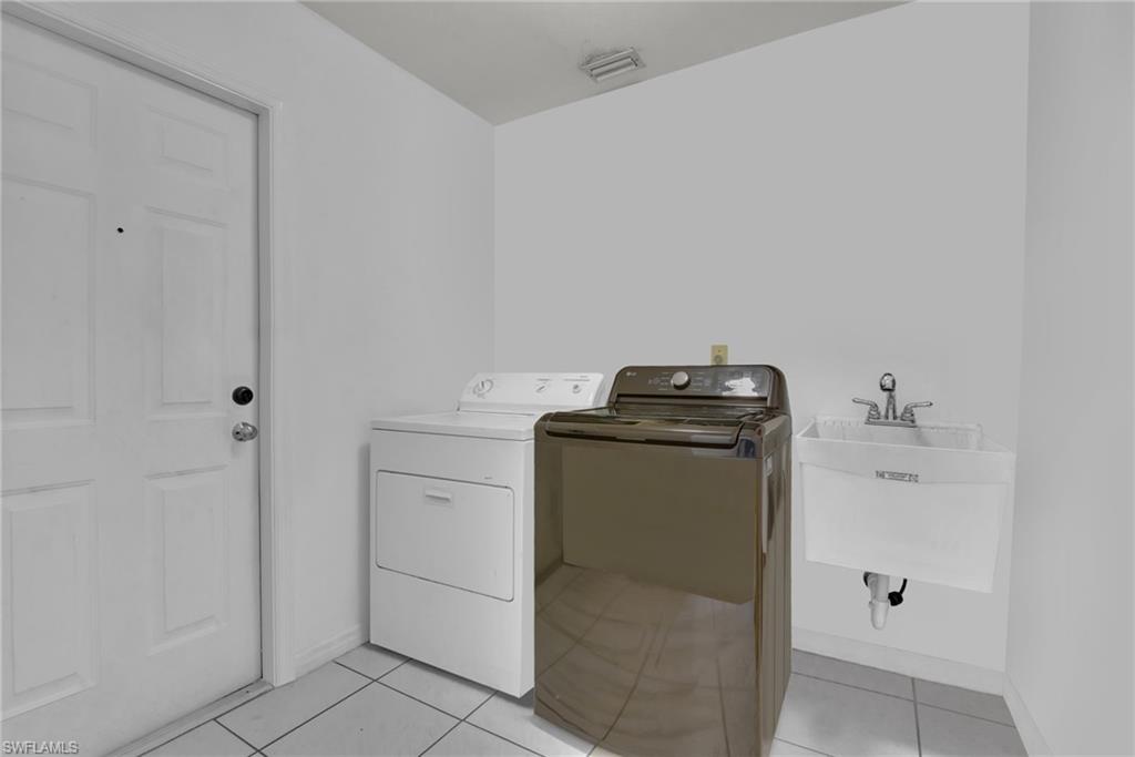 534 Se 32nd Ter Property Photo 25