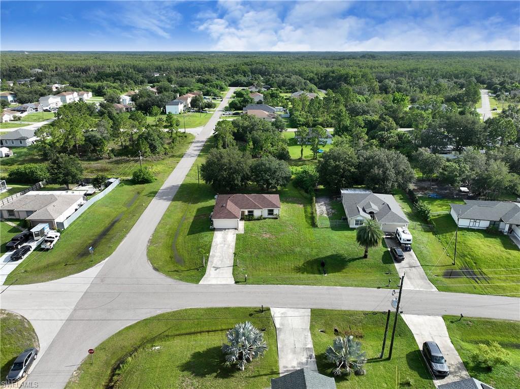 446 Windermere Dr Property Photo 3