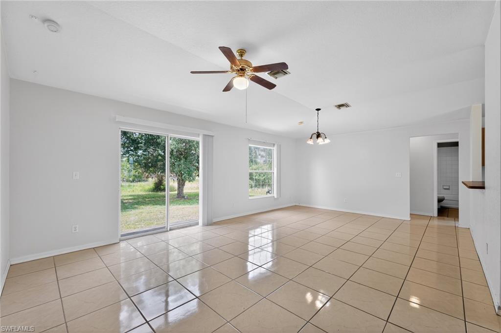 446 Windermere Dr Property Photo 15