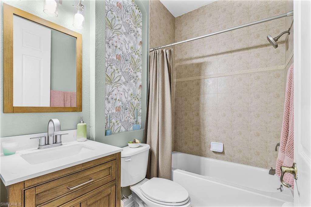 2441 Nw 9th Ter Property Photo 19