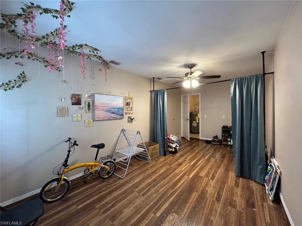 3409 23rd St W Property Photo 18