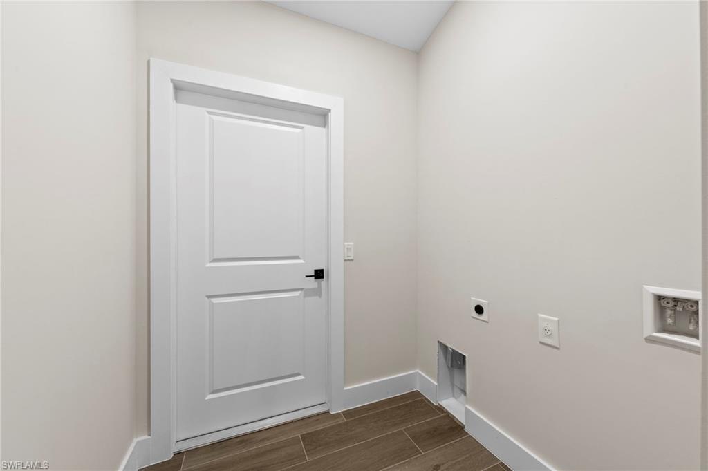 6156 Hughes Ave Property Photo 27