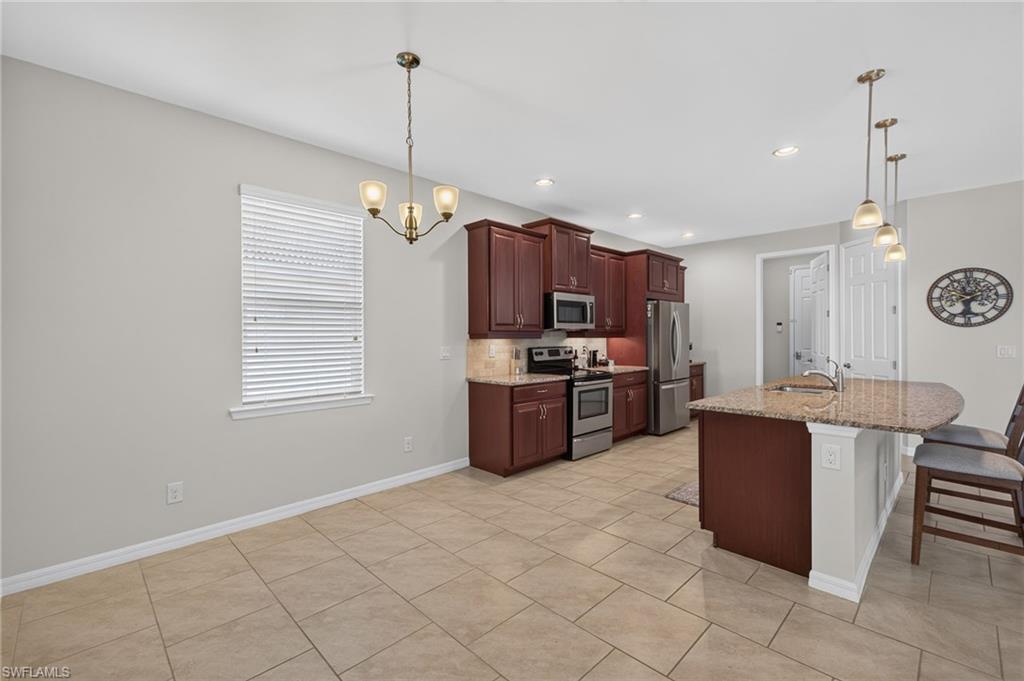 3000 Sunset Pointe Cir Property Photo 12