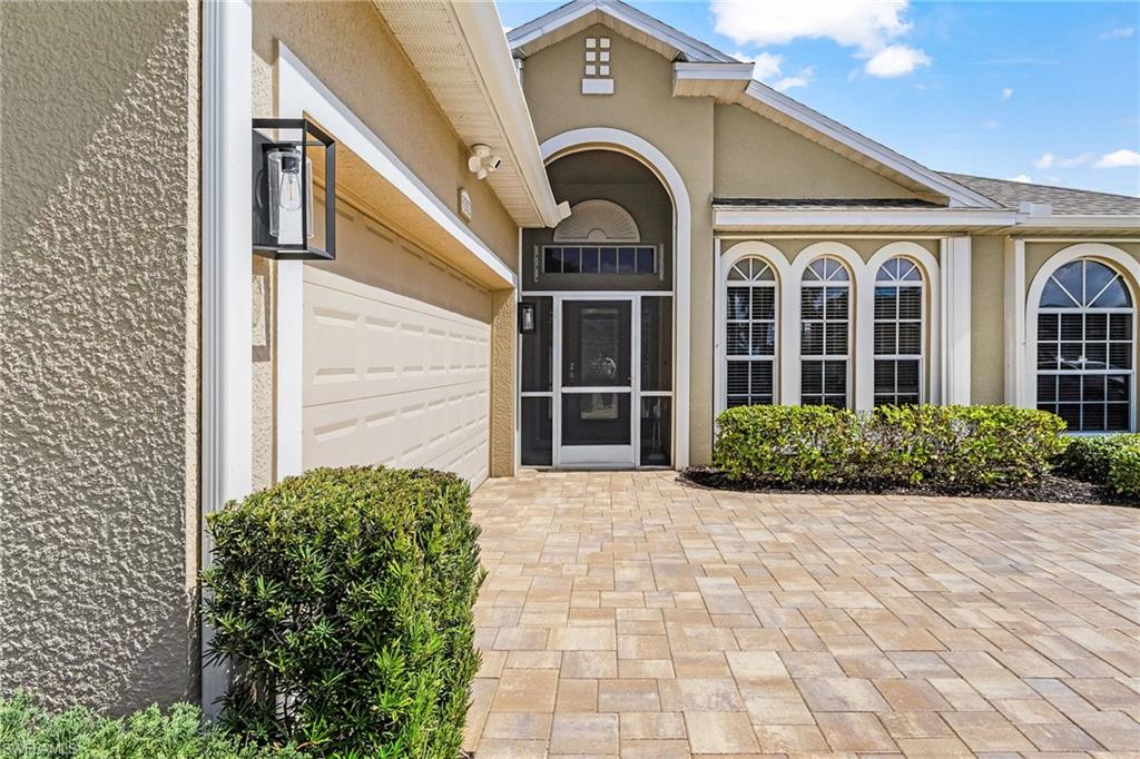 9262 Palm Island Cir Property Photo 9