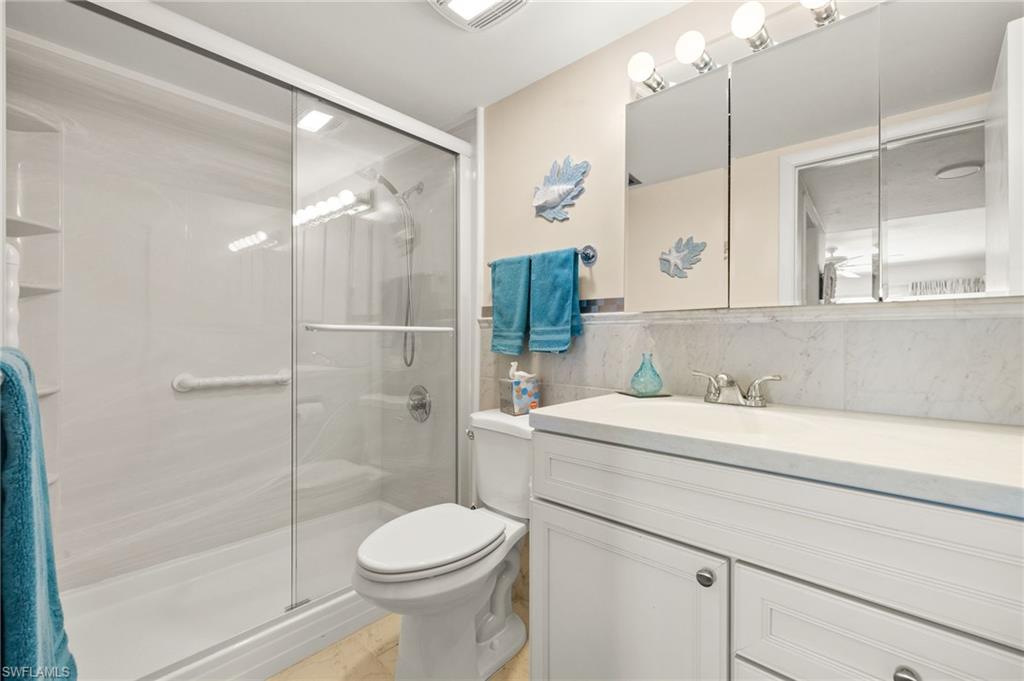 7400 Estero Blvd 629 Property Photo 18