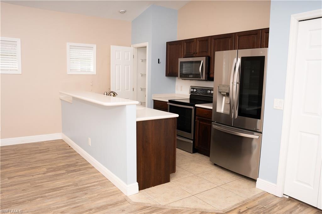 295 Destiny Cir Property Photo 4