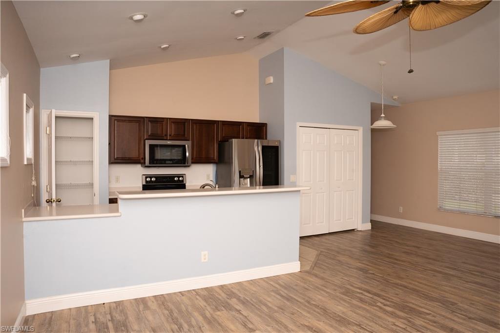 295 Destiny Cir Property Photo 6