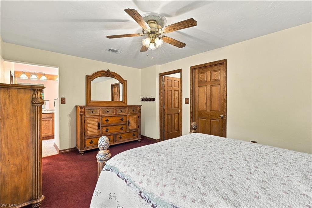 10910 Irish Ln Property Photo 19