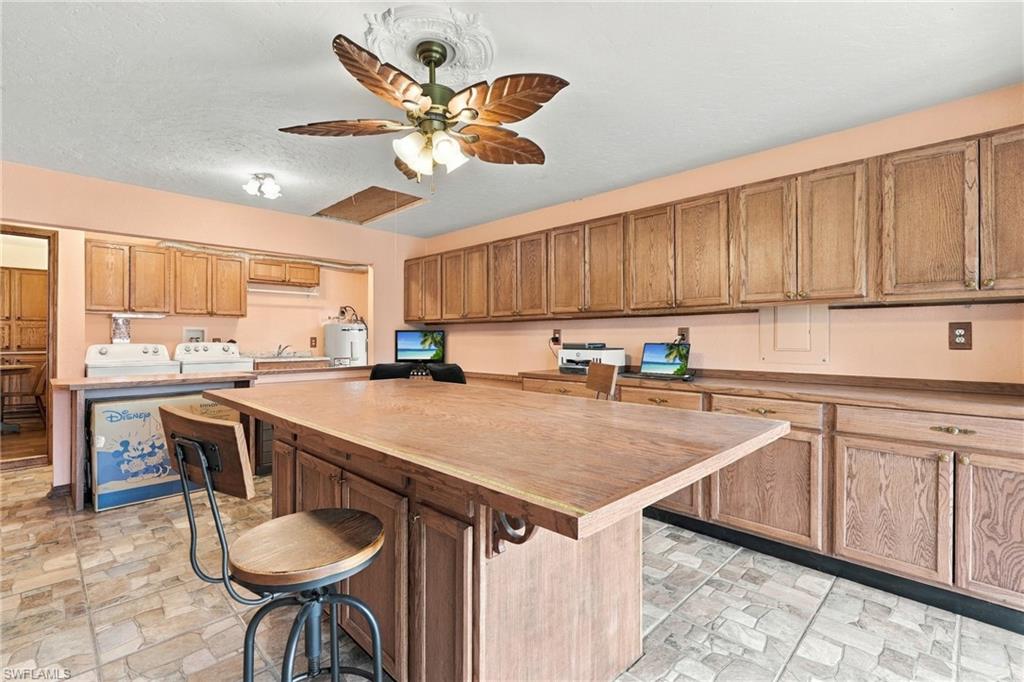 10910 Irish Ln Property Photo 27