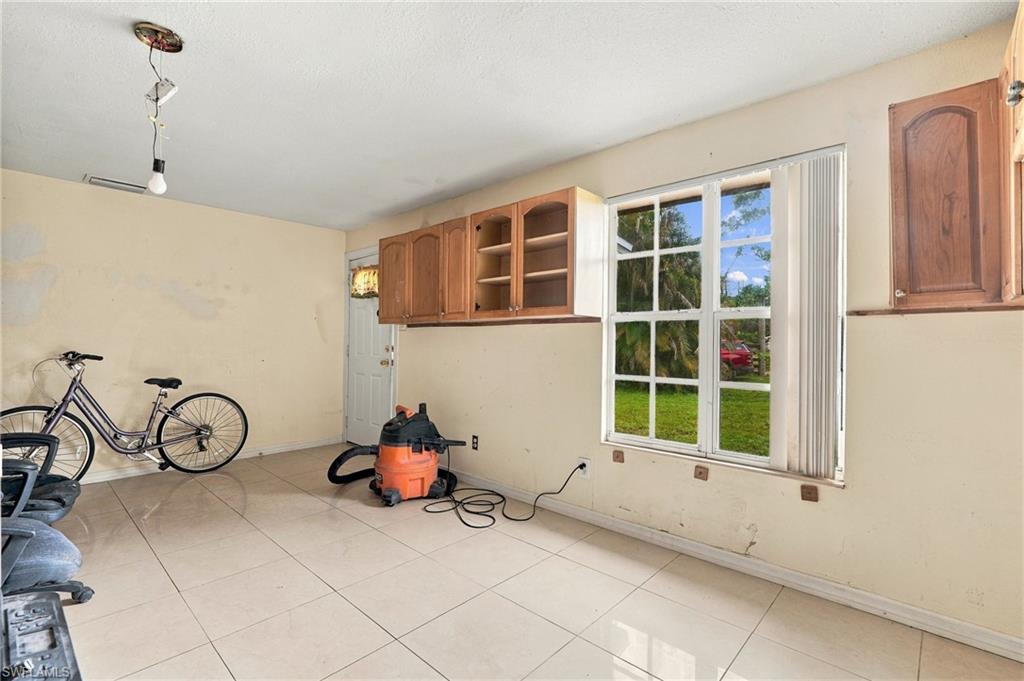 10910 Irish Ln Property Photo 34