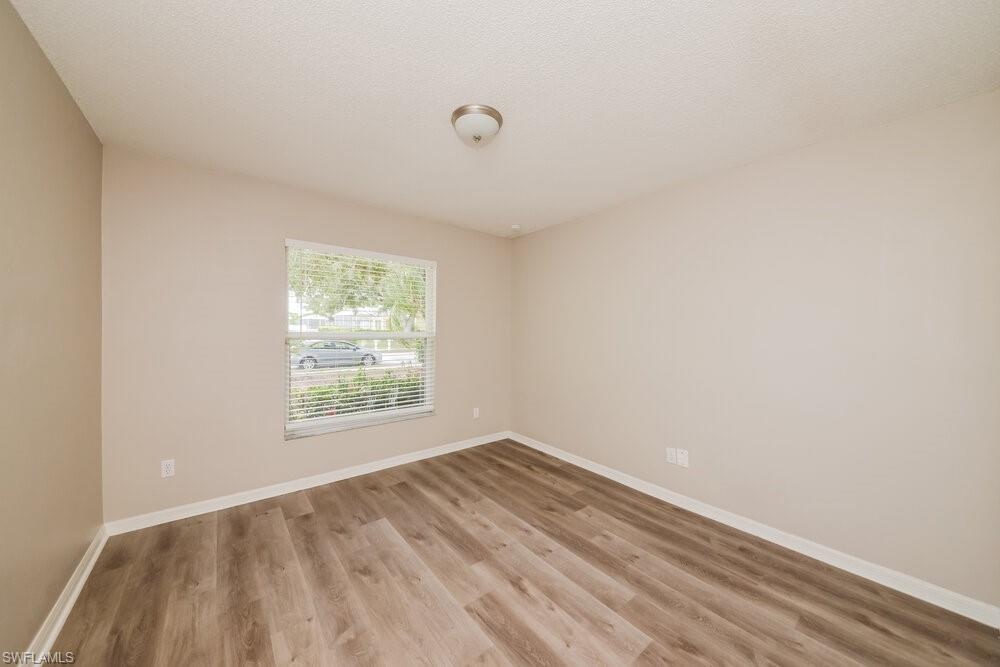 4637 72nd Ct E Property Photo 12