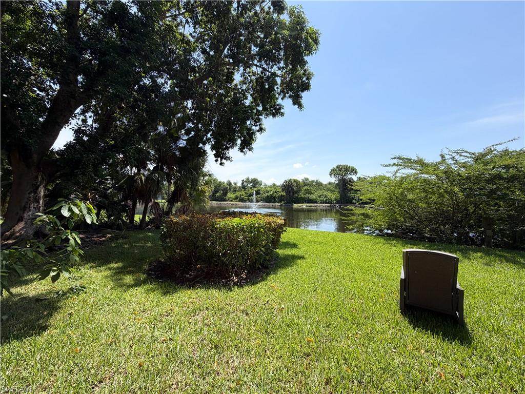 5713 Foxlake Dr 2 Property Photo 9