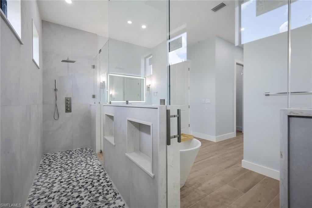 15301 Acorn Cir Property Photo 19