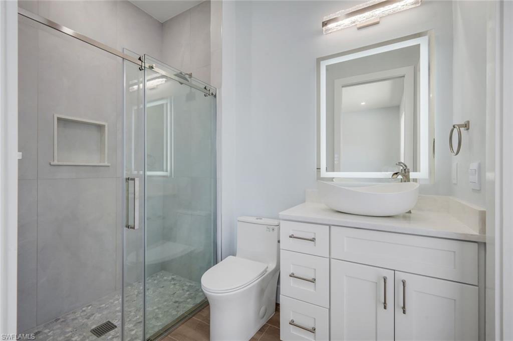 15301 Acorn Cir Property Photo 24