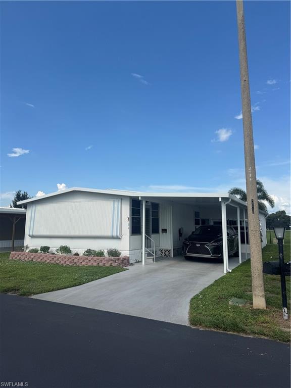 84 Poinsettia Dr Property Photo 2