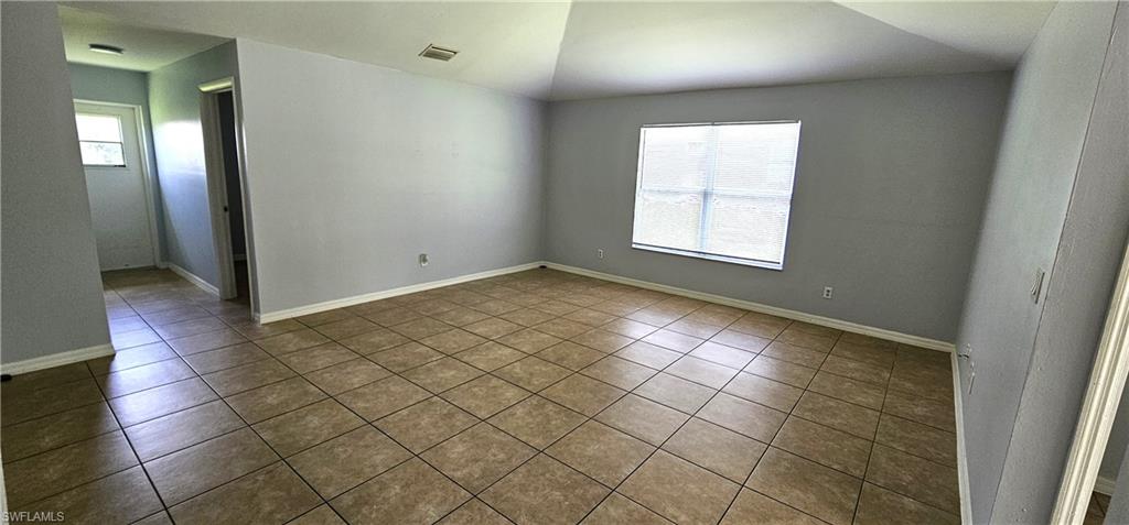 3003 Gilbert Ave S Property Photo 6