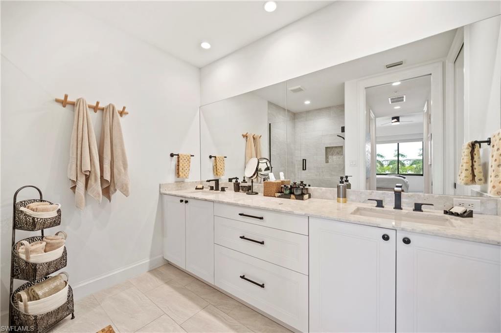 1111 Central Ave 403 Property Photo 22