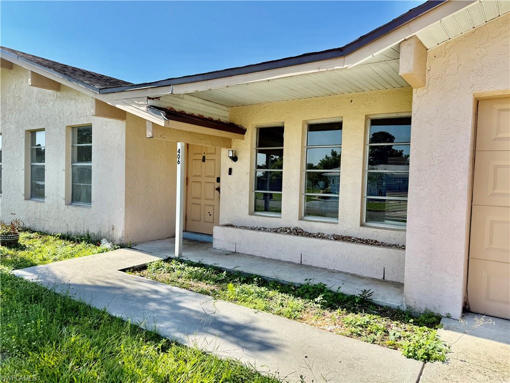 406 Parkside St Property Photo 3