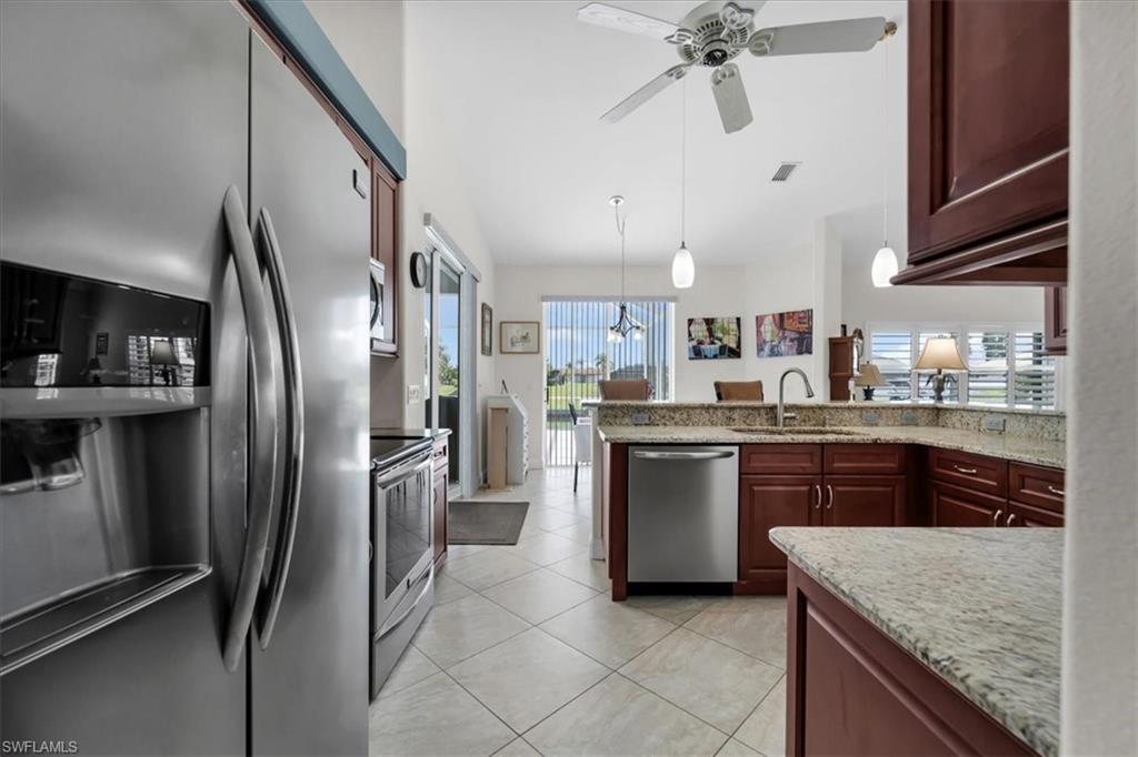 1157 Se 32nd Ter Property Photo 12