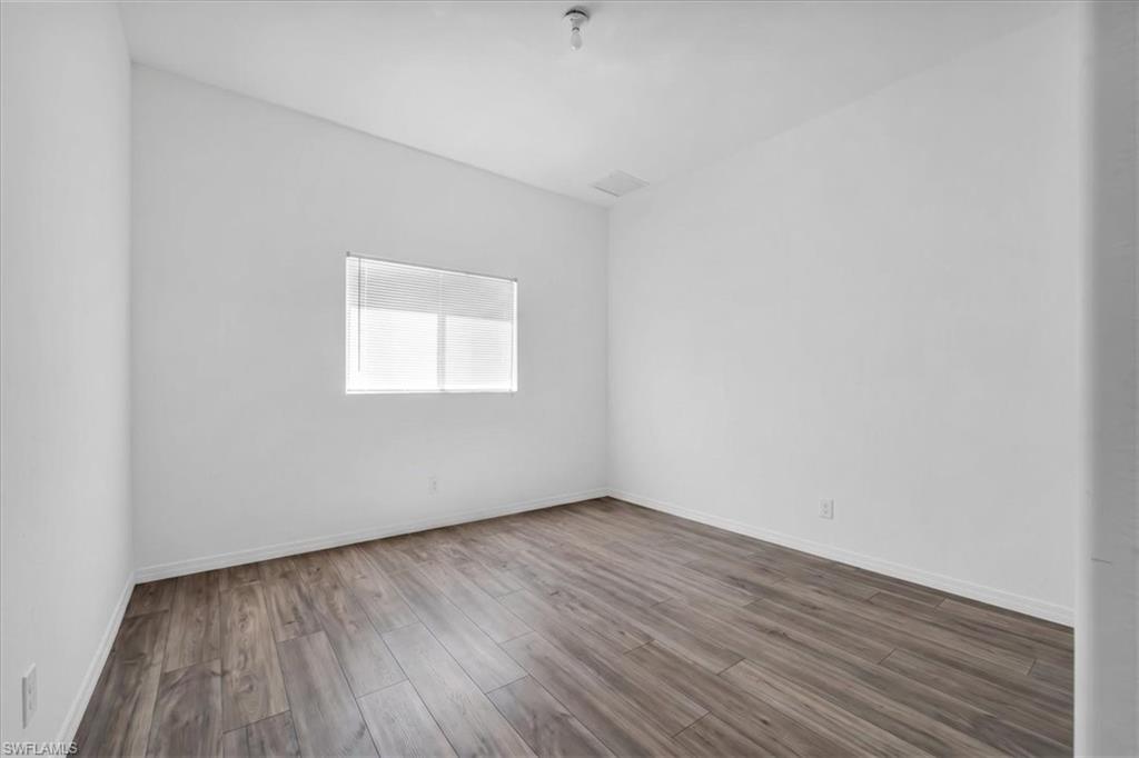 1157 Se 32nd Ter Property Photo 32