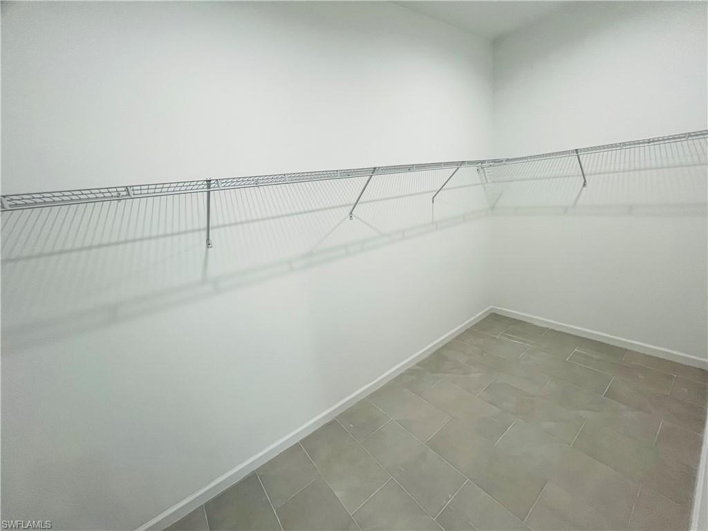 4605 Karen Ave N Property Photo 10