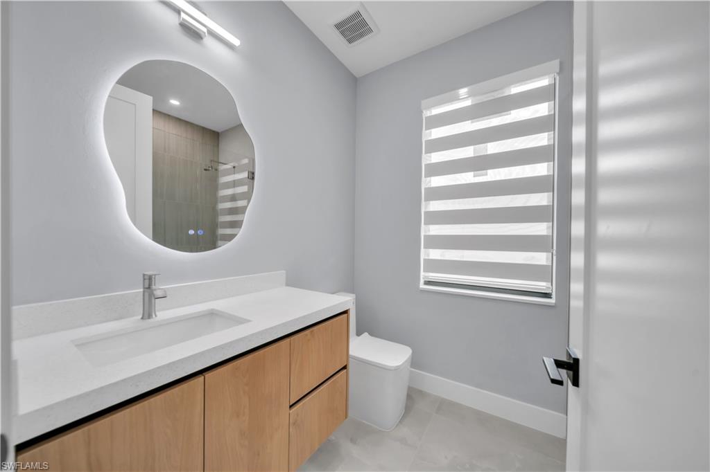 2204 Nw 5th Ter Property Photo 27