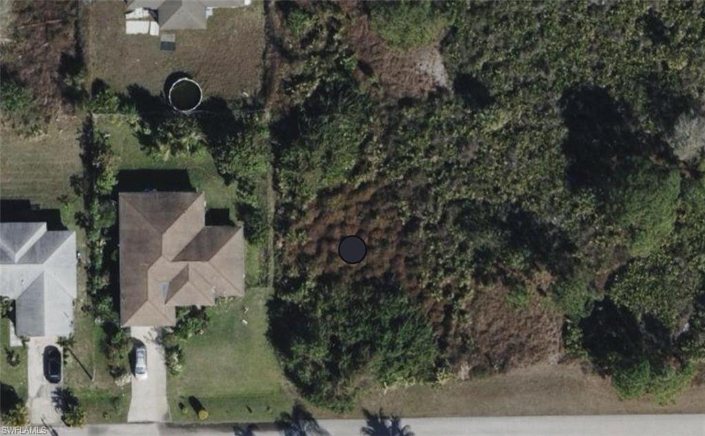 1141 Garibaldi St E Property Photo 5