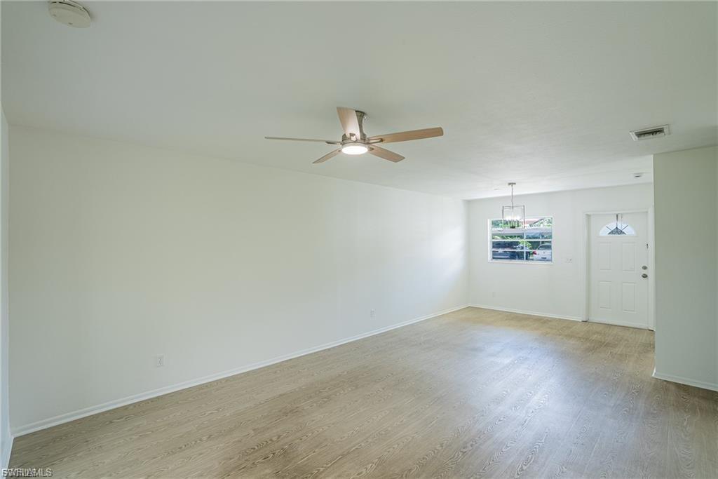 1503 Tropic Ter Property Photo 8