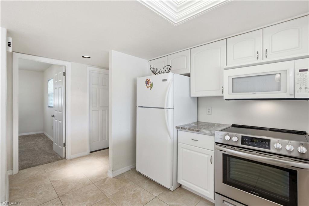 4933 Triton Ct W Property Photo 18