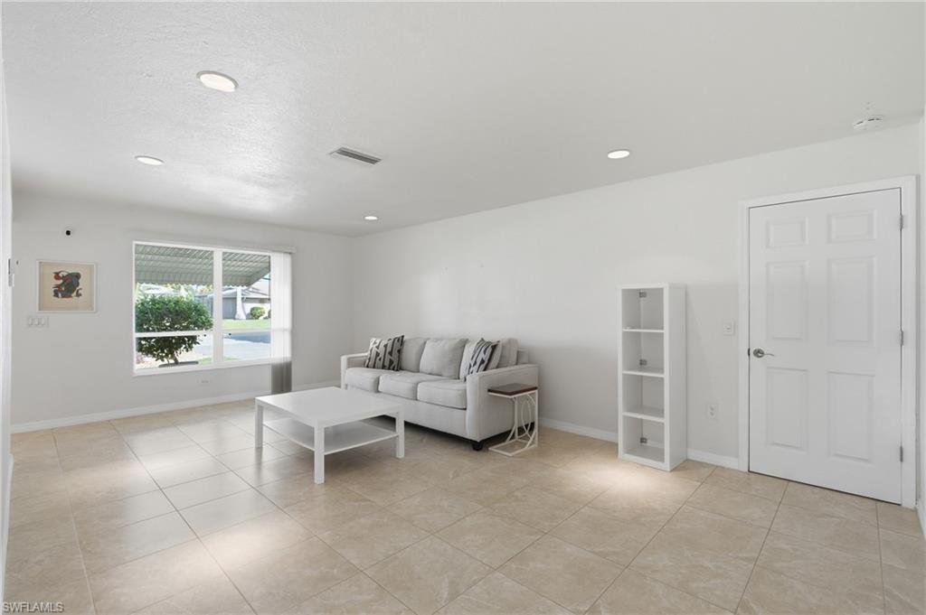 4933 Triton Ct W Property Photo 24