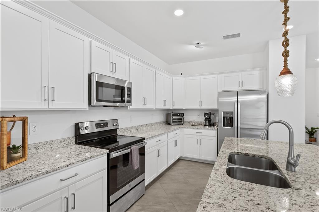 3390 Weston Manor Dr Property Photo 15