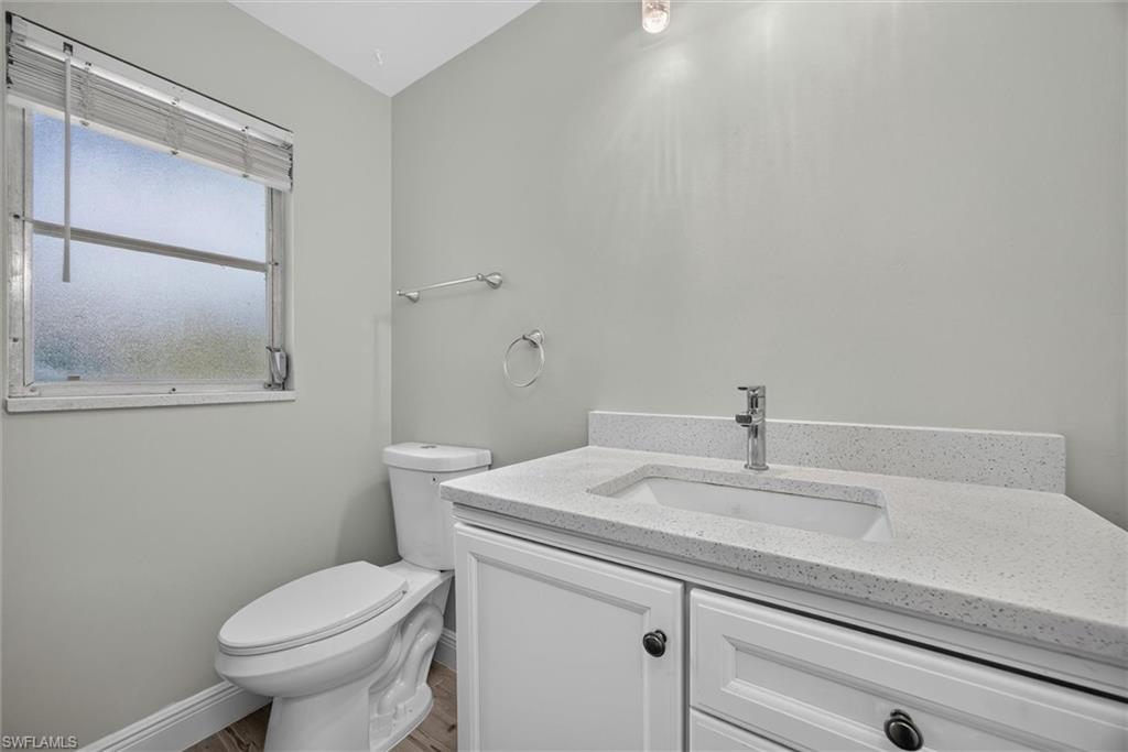 1628 N Flossmoor Rd Property Photo 21