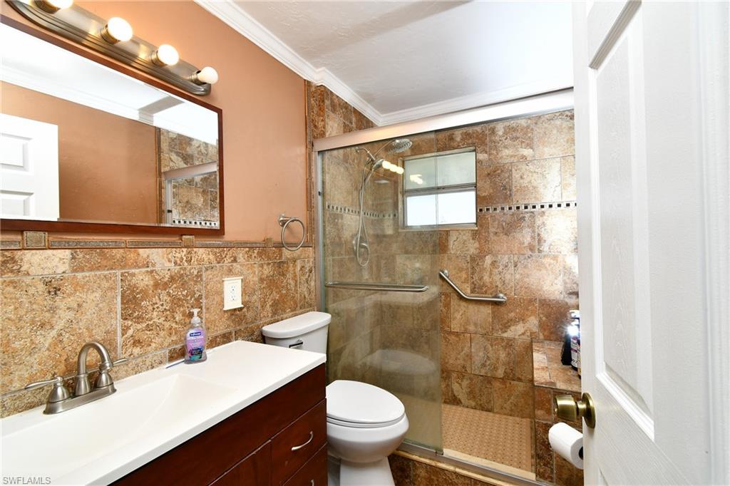 6001 Lake Trafford Rd Property Photo 42