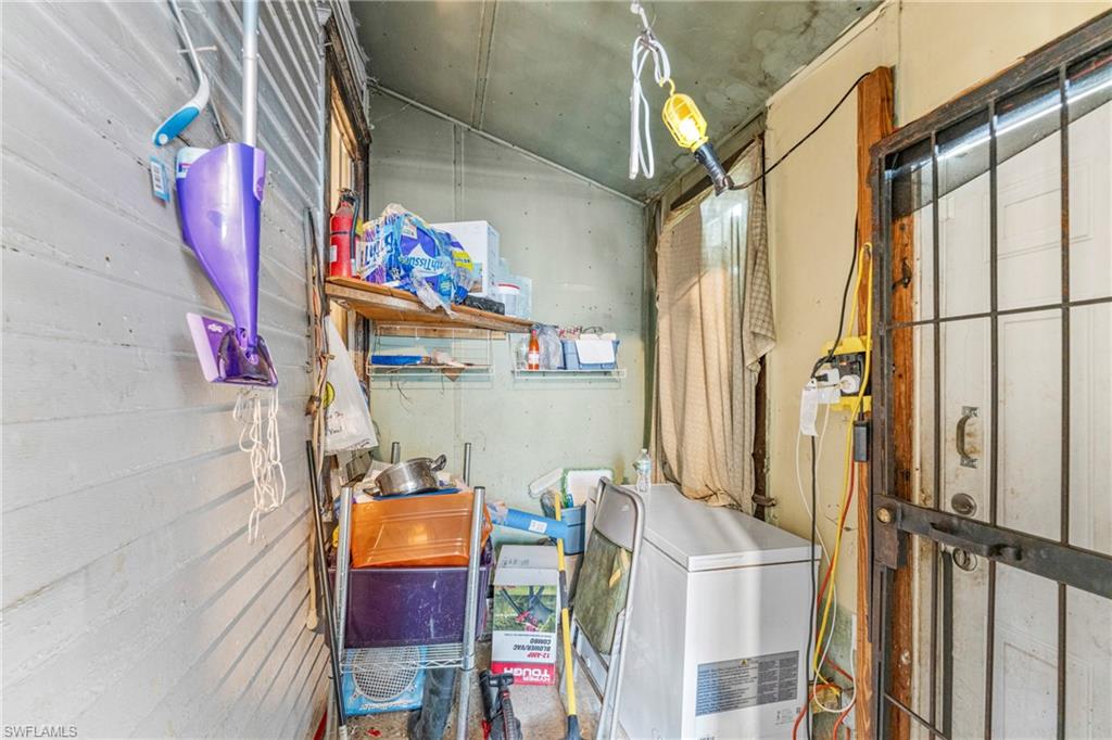 1843 W 26th St Property Photo 15