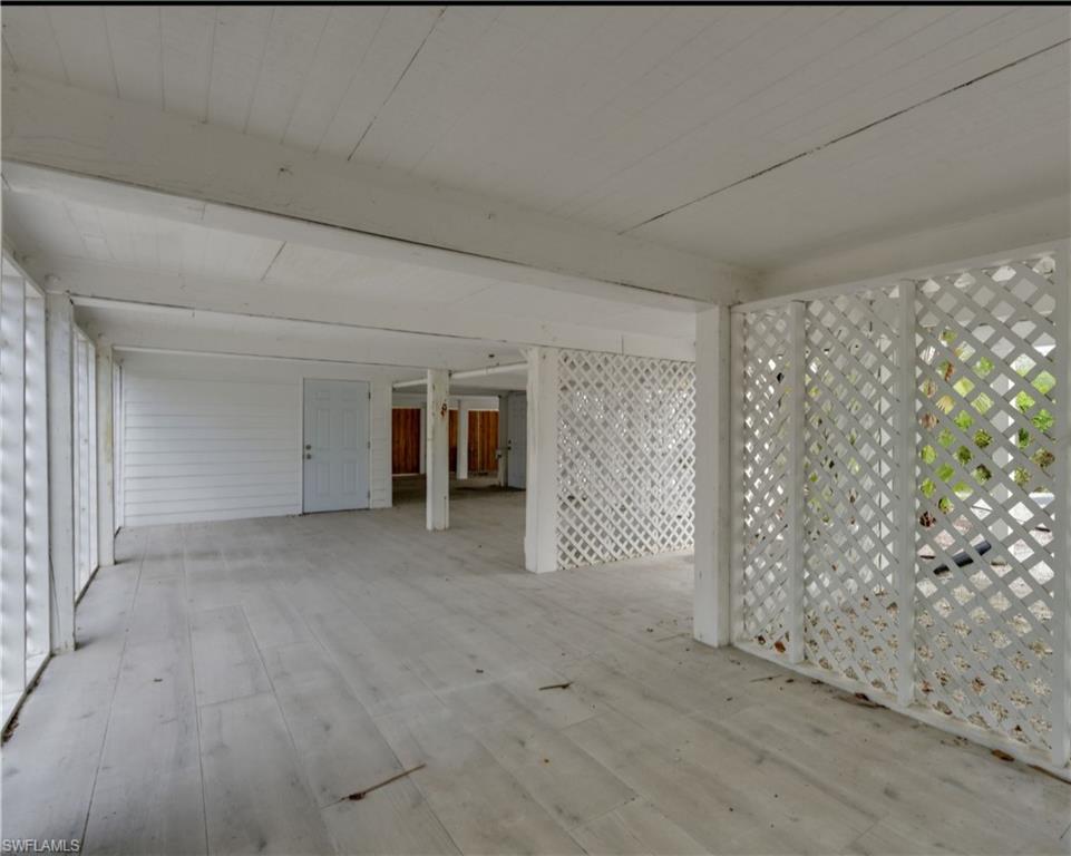 9214 Kincaid Ct Property Photo 25