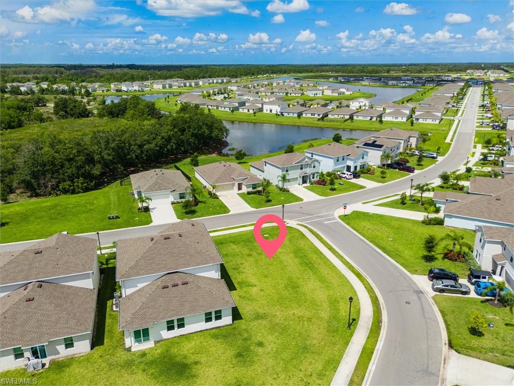 12075 Savanna Lakes Blvd Property Photo 8