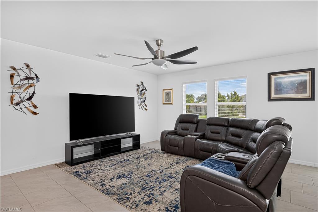12075 Savanna Lakes Blvd Property Photo 11