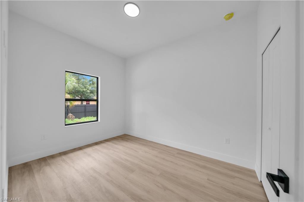 4048 Clearfield St Property Photo 26