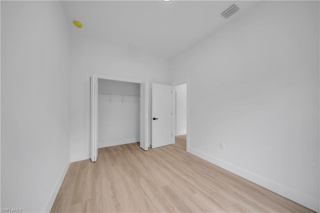 4048 Clearfield St Property Photo 27