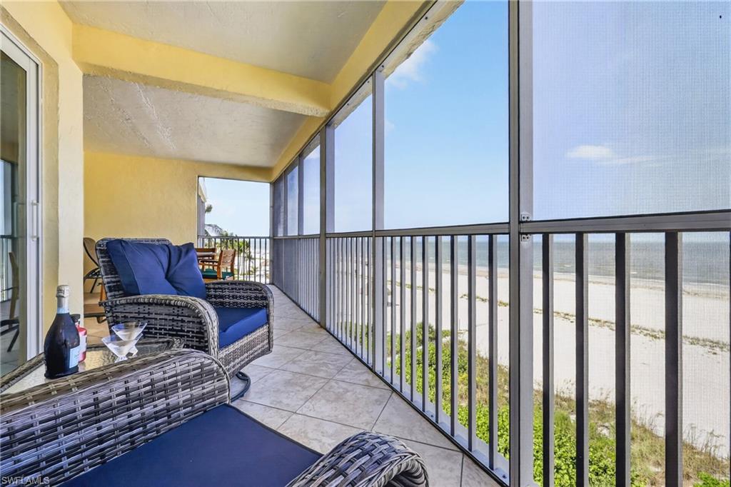 100 Estero Blvd 433 Property Photo 26