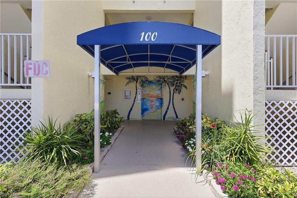 100 Estero Blvd 433 Property Photo 41