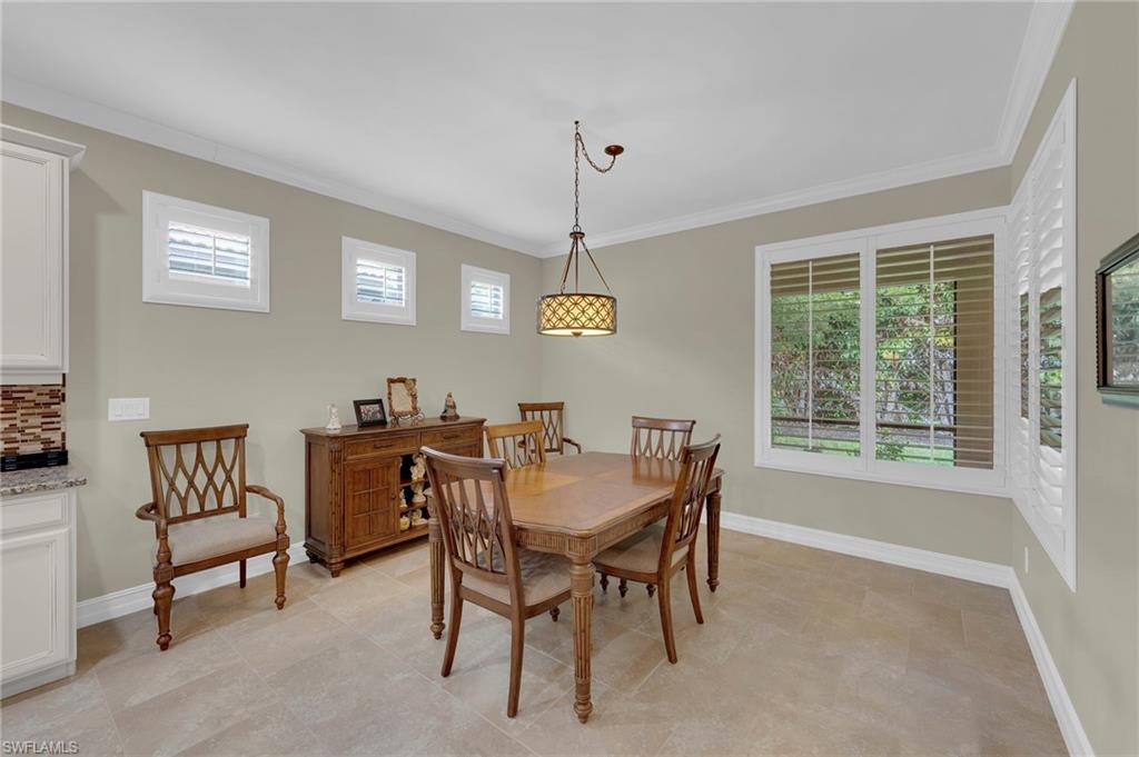 8720 Westwood Oaks Pl Property Photo 6