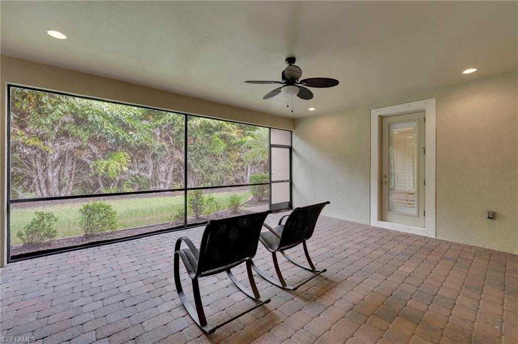 8720 Westwood Oaks Pl Property Photo 10