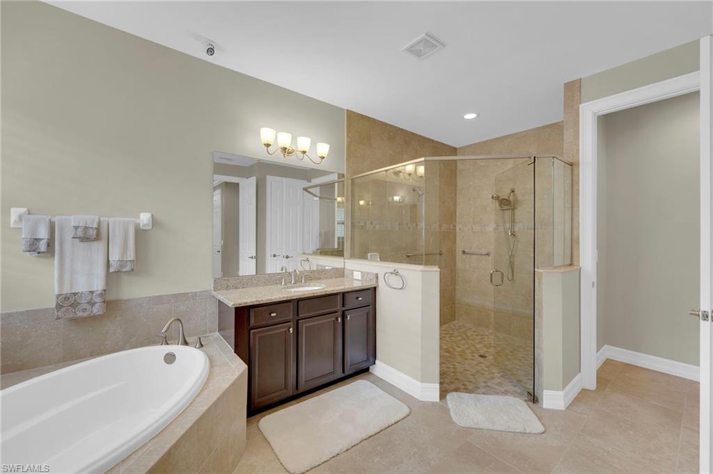 8720 Westwood Oaks Pl Property Photo 18